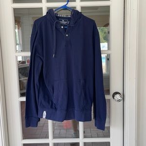 Men’s navy hoodie with plaid hood